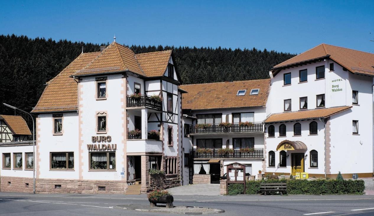 Hotel Burg Waldau Grasellenbach Esterno foto